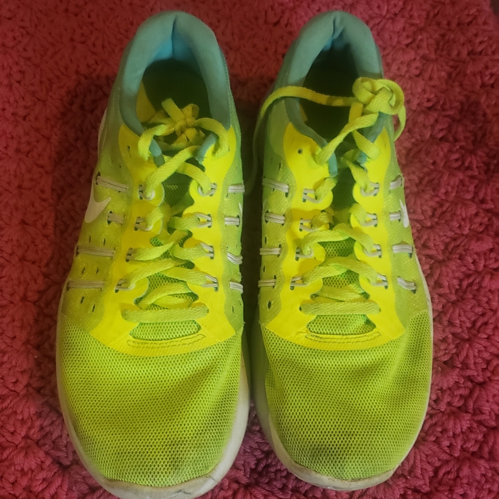 Nike Ombre Volt to teal sneakers
